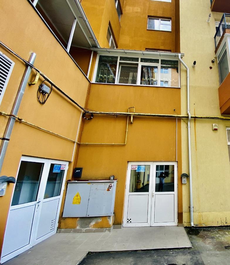 Central & Comfortable Studio Targoviste Exterior foto
